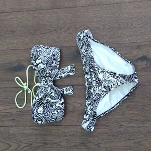 American Eagle Outfitters size large bikini